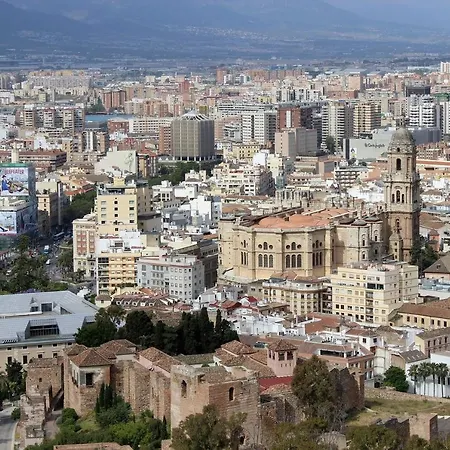 Del Parque Flats Malagueta